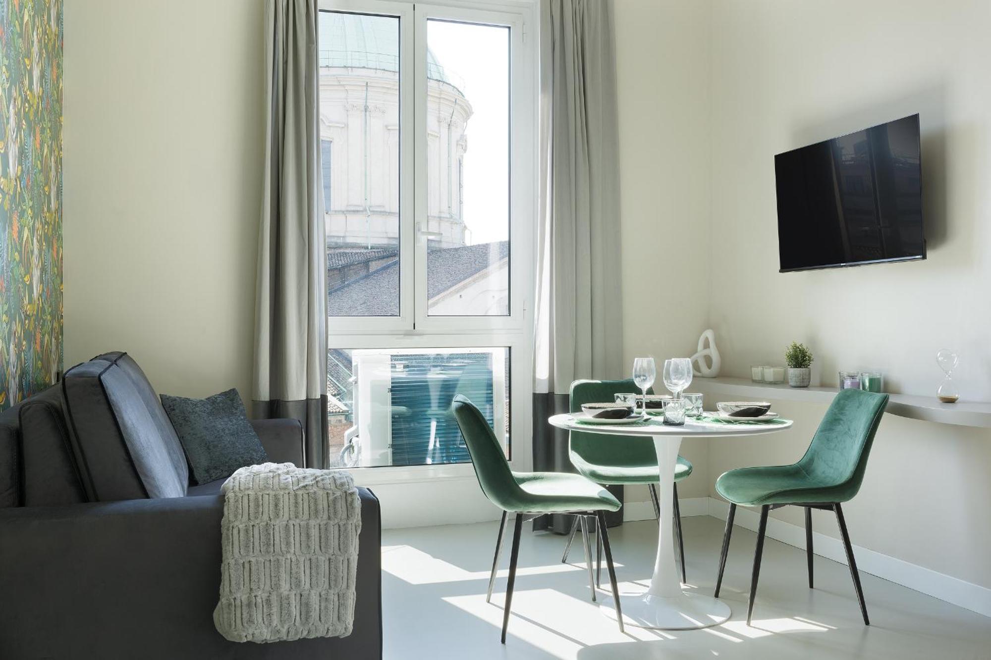 Hl Prestige - Duomo, Galleria Unione 3 * Milán